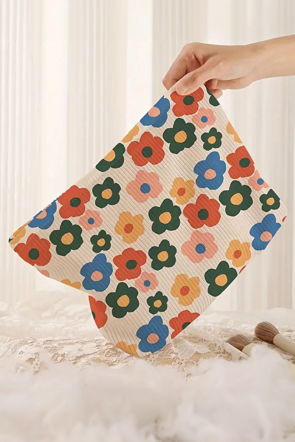 Retro Flower Cosmetic Bag